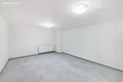 Prodej skladového prostoru 26 m² Kouřimská, Praha - Vinohrady