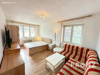 Pronájem bytu 1+1 44 m² Varenská, Ostrava - Moravská Ostrava
