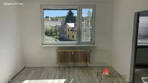 Pronájem bytu 1+1 38 m² Sídliště, Cvikov - Cvikov II