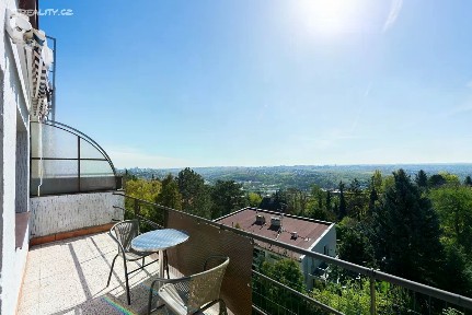 Prodej rodinného domu 200 m², pozemek 164 m² Lumiérů, Praha - Hlubočepy