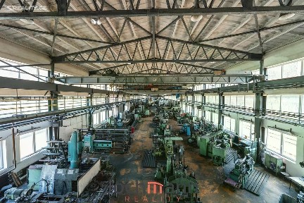Pronájem skladového prostoru 2070 m² Papírenská, Větřní