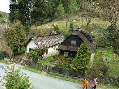 Prodej chalupy 160 m², pozemek 3000 m² Velké Karlovice