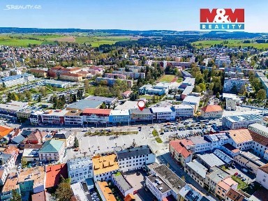 Prodej obchodního prostoru 1200 m² nám. Republiky, Žďár nad Sázavou - Žďár nad Sázavou 1