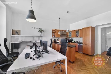Pronájem kanceláře 141 m² Hořejší nábřeží, Praha - Smíchov