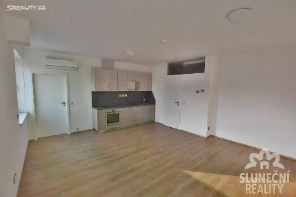 Pronájem bytu 3+kk 60 m²