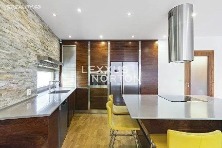 Pronájem bytu 4+kk 116 m² Jeseniova, Praha - Žižkov