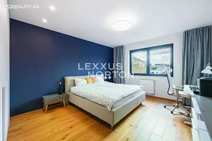 Pronájem bytu 3+kk 93 m² Na Vinici, Praha - Strašnice