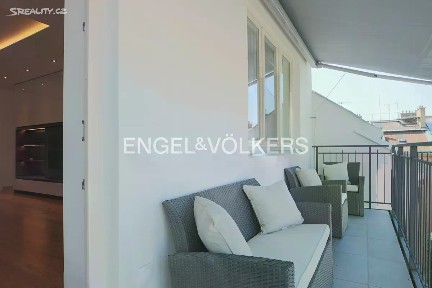 Pronájem bytu 4+kk 140 m² Na Zderaze, Praha - Nové Město
