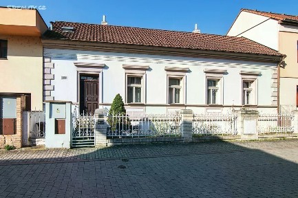 Prodej rodinného domu 165 m², pozemek 310 m²