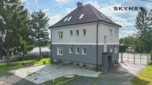 Nový Bor, Česká Lípa, Pihel