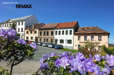 Prodej rodinného domu 193 m², pozemek 264 m² Palackého náměstí, Hořovice