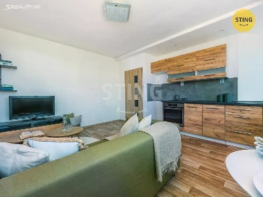 Prodej bytu 2+kk 47 m² Ležáků, Pardubice - Polabiny