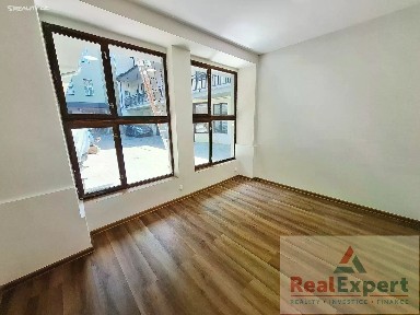 Pronájem kanceláře 70 m²