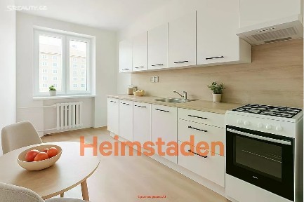 Pronájem bytu 2+1 62 m² nám. T. G. Masaryka, Havířov - Šumbark