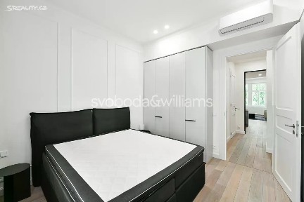 Pronájem bytu 3+kk 92 m² náměstí Jiřího z Poděbrad, Praha - Vinohrady