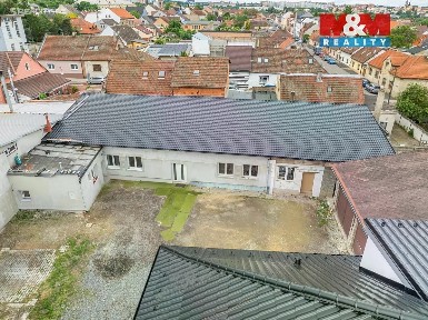 Prodej obchodního prostoru 390 m² Kladno