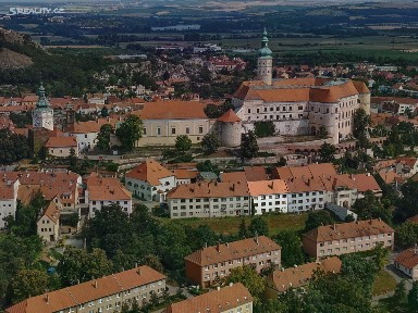 Mikulov, Břeclav, Husova