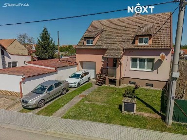 Prodej rodinného domu 214 m², pozemek 828 m² Bulhary