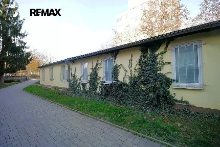 Prodej kanceláře 226 m² Praha