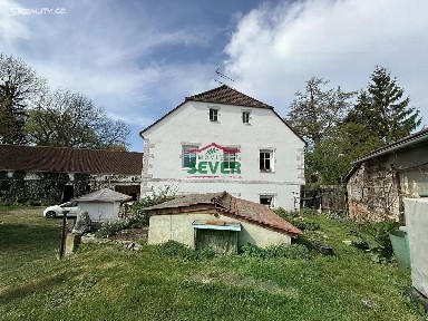 Pětipsy, Chomutov