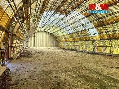 Pronájem skladového prostoru 469 m²