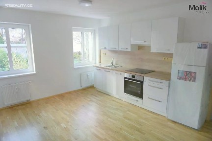 Pronájem bytu 3+kk 63 m² Hollarova, Most