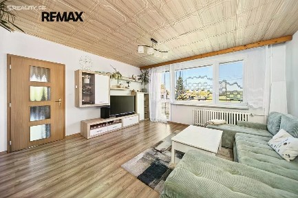 Prodej bytu 4+1 80 m² Pernarec