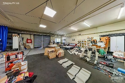 Pronájem skladového prostoru 150 m²