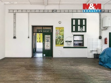 Pronájem obchodního prostoru 107 m² Klicperovo náměstí, Chlumec nad Cidlinou - Chlumec nad Cidlinou I