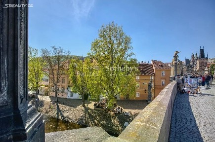 Pronájem bytu 3+kk 118 m² Na Kampě, Praha - Malá Strana