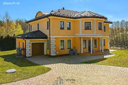 Prodej vily 347 m², pozemek 1370 m² Nová Role - Mezirolí
