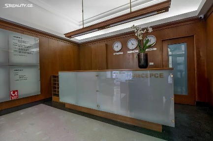 Pronájem kanceláře 110 m² Lazarská, Praha - Nové Město
