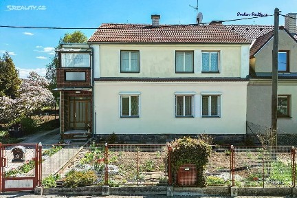 Prodej rodinného domu 250 m², pozemek 1580 m² Podbřežice