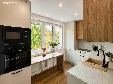 Prodej bytu 1+1 36 m² U Hřbitova, Jihlava
