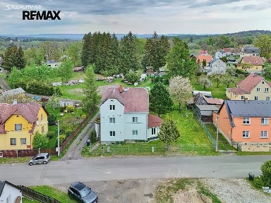 Dobrovského, Hranice