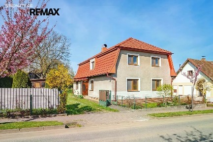 Prodej rodinného domu 248 m², pozemek 1168 m² 5. května, Košetice