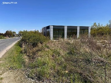 Prodej obchodního prostoru 100 m²