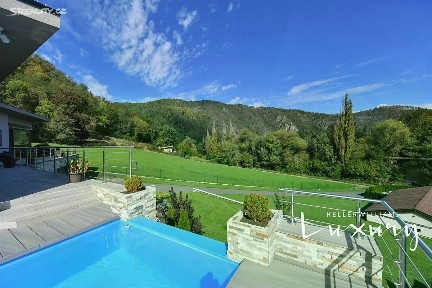 Prodej rodinného domu 190 m², pozemek 3051 m² Solenice