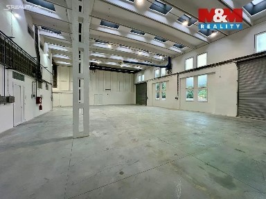 Pronájem výrobní haly, prostoru 410 m²