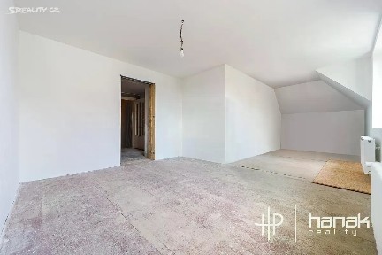 Prodej bytu 3+kk 77 m² K Nádraží, Hranice - Hranice IV-Drahotuše