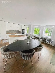 Pronájem rodinného domu 270 m², pozemek 730 m² Pod Valem II., Průhonice