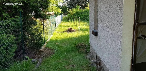 Prodej chaty 80 m², pozemek 600 m² Na Zámku, Sadská
