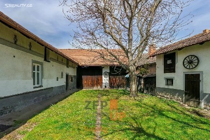 Pardubice, Staré Čívice, Přeloučská