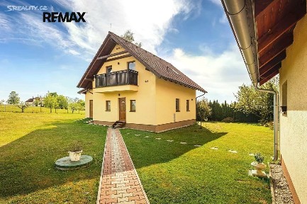 Prodej rodinného domu 126 m², pozemek 1946 m² Jílovice