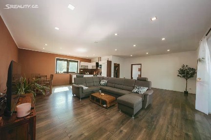 Prodej rodinného domu 176 m², pozemek 1535 m² Luční, Moravský Krumlov - Polánka