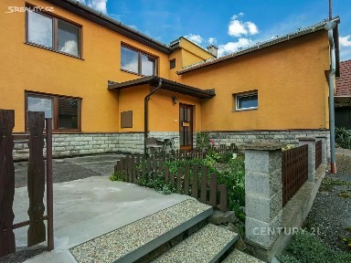 Prodej rodinného domu 391 m², pozemek 871 m² Vražné