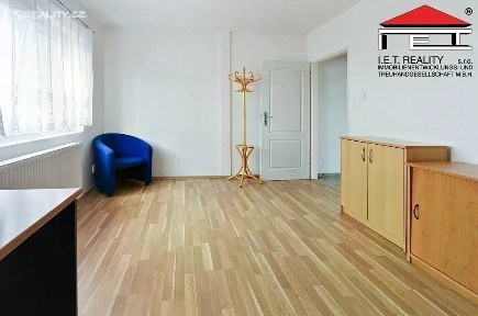 Pronájem bytu 2+1 40 m² Svijanská, Praha - Kbely