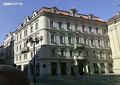 Pronájem bytu 4+1 154 m² Nám. Franze Kafky, Praha - Staré Město
