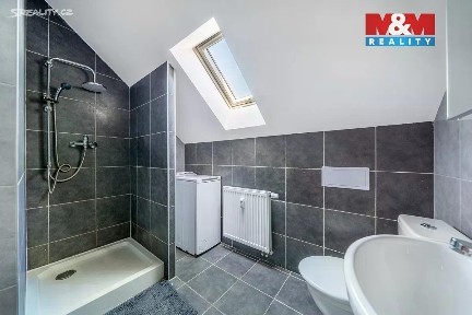 Pronájem bytu 1+kk 35 m² Kamenný Újezd - Kocanda