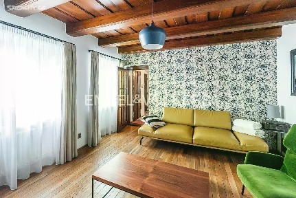 Pronájem rodinného domu 201 m², pozemek 104 m² Pohořelec, Praha - Hradčany